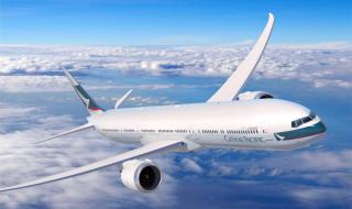 他一定是疯了用英语怎么说