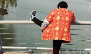 腰痛是什么原因引起的