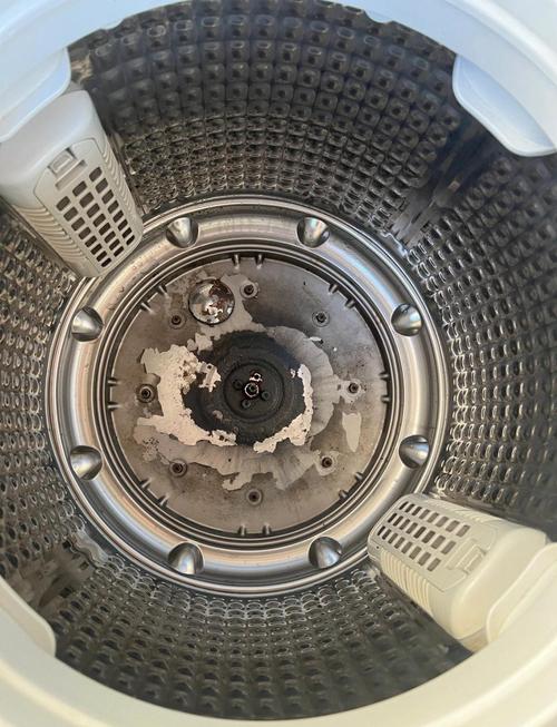 洗衣机暗藏的健康隐患（洗衣机的安全隐患）