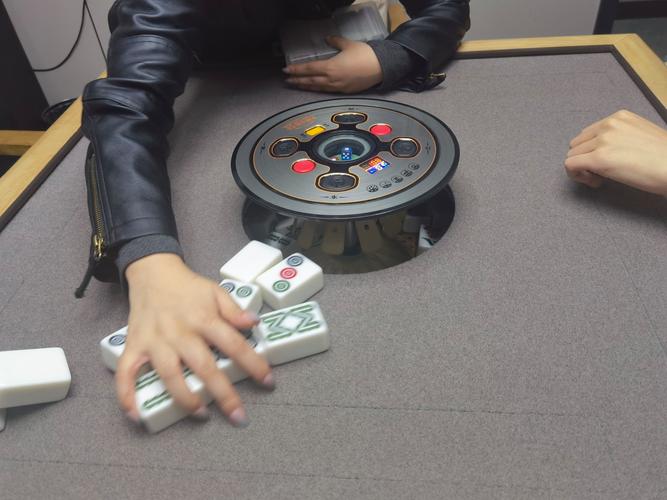 推荐必备“灯塔麻将的确真的有辅助神器”(最新透视辅助上线)