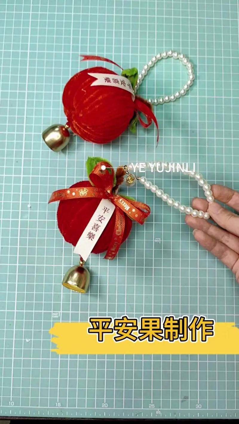 我来教你“开心打筒子挂件挂件挂哪里图片”辅助工具插件,揭秘技巧开挂