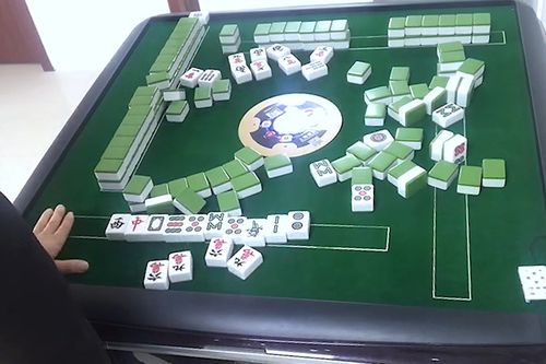 辅助经验“新绍兴麻将真的有挂吗”难怪经常输有猫腻